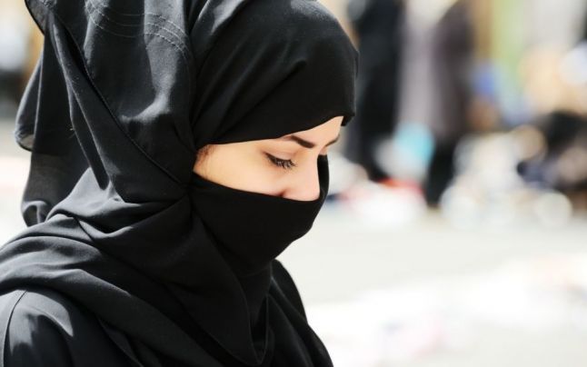 Ce le este interzis femeilor in tarile arabe