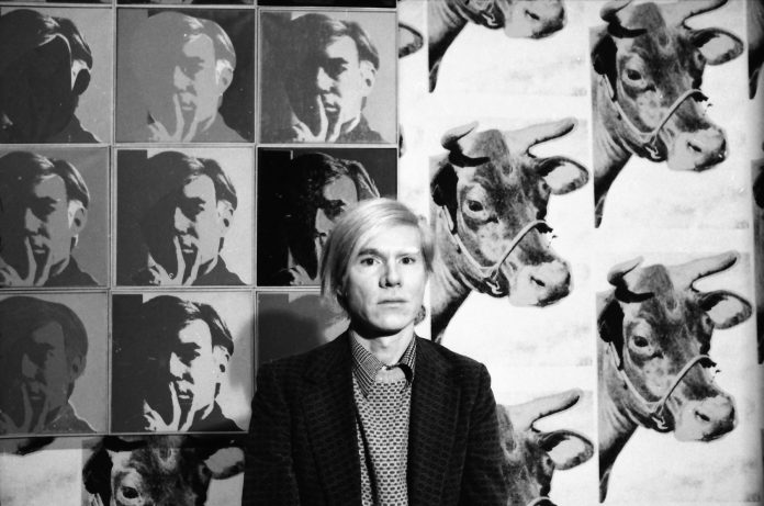 Andy Warhol. Artistul pop art care a transformat o cutie de supa in brand